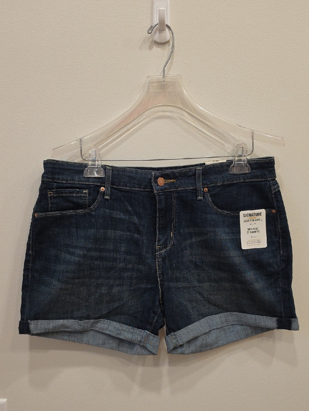 Signature Women's Dark Blue Rolled-Hem Denim Shorts